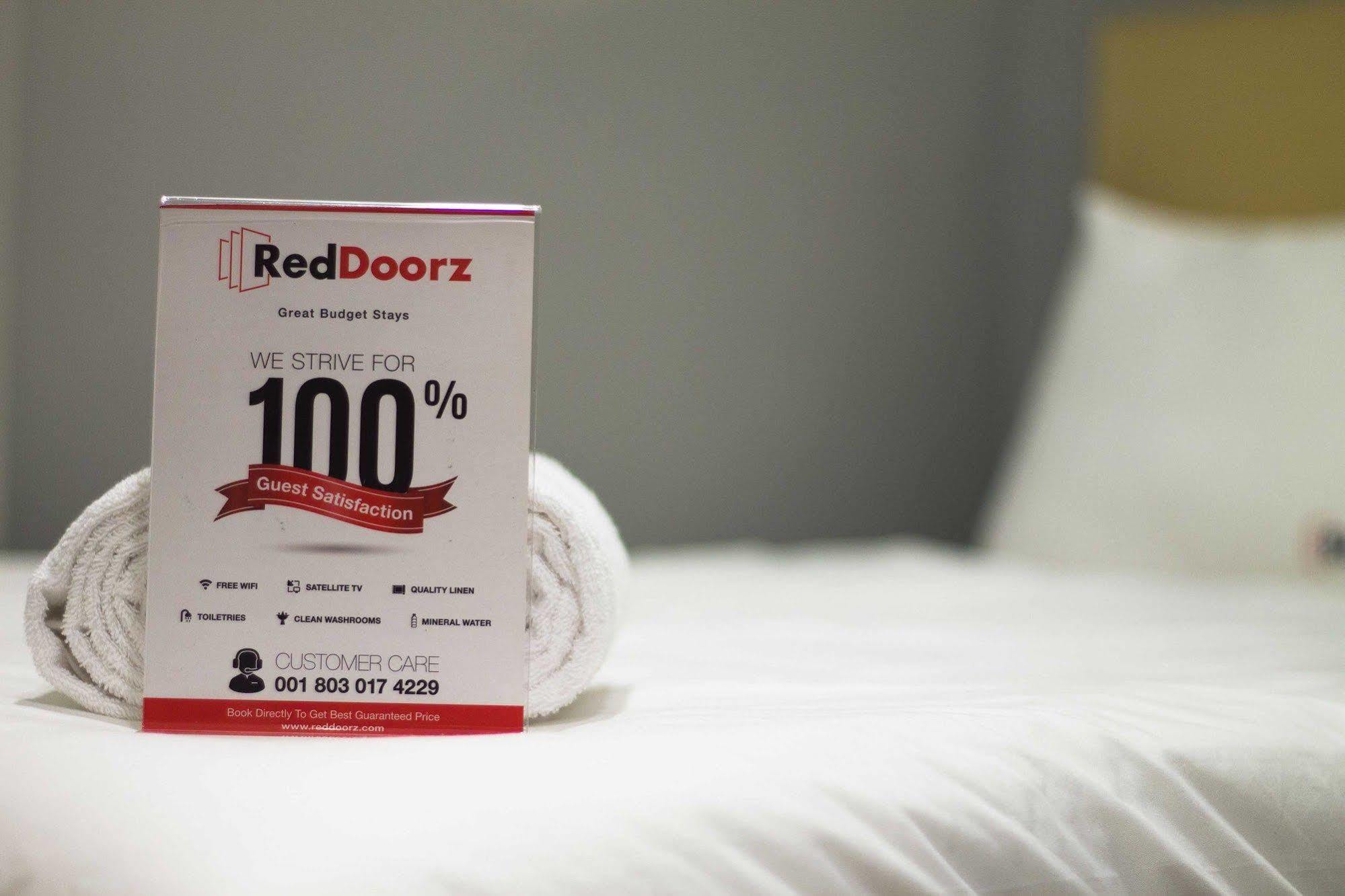Reddoorz @ Petitenget Street Seminyak Esterno foto